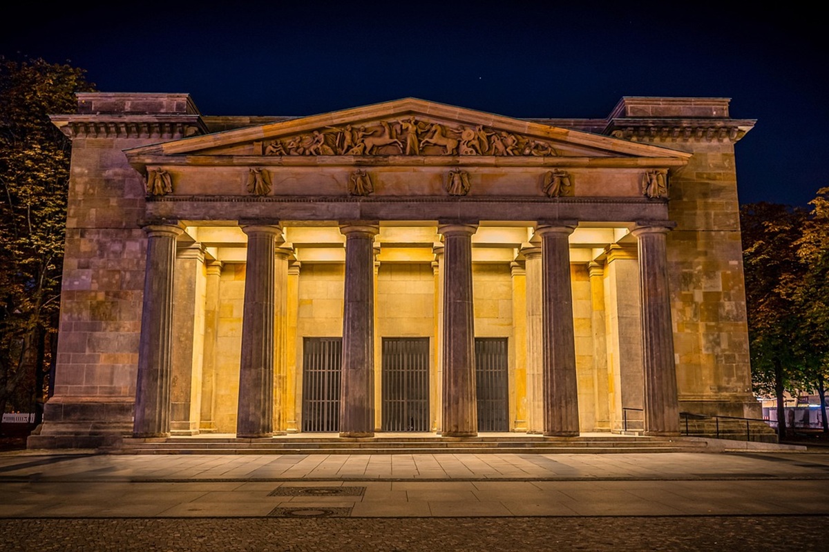 Temple de la Nouvelle Garde, Neue Wache, Berlin Mitte