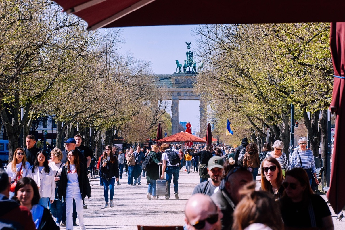 Unter den Linden et Porte de Brandebourg, Berlin Mitte