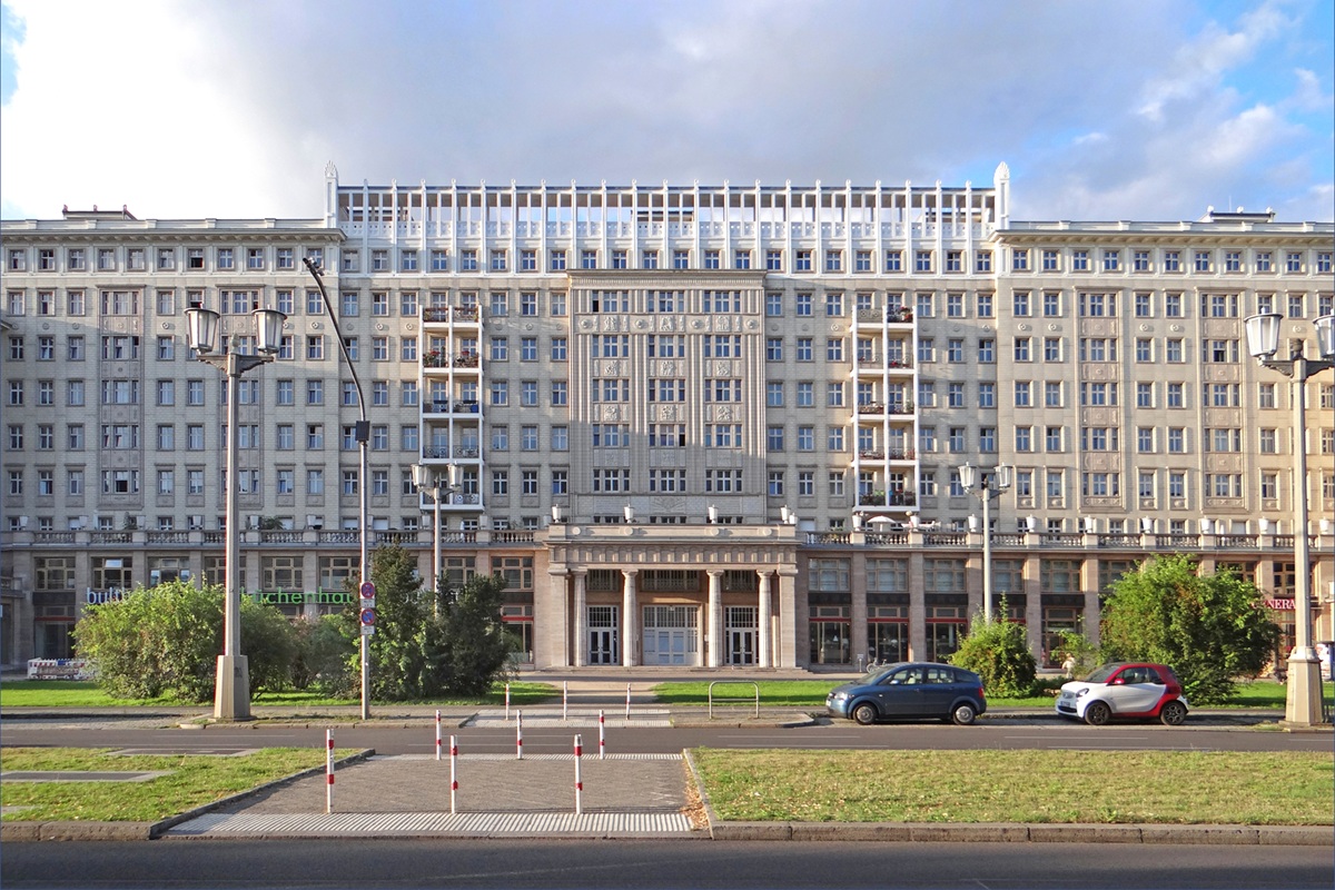 Karl-Marx-Allee à Berlin Friedrichshain