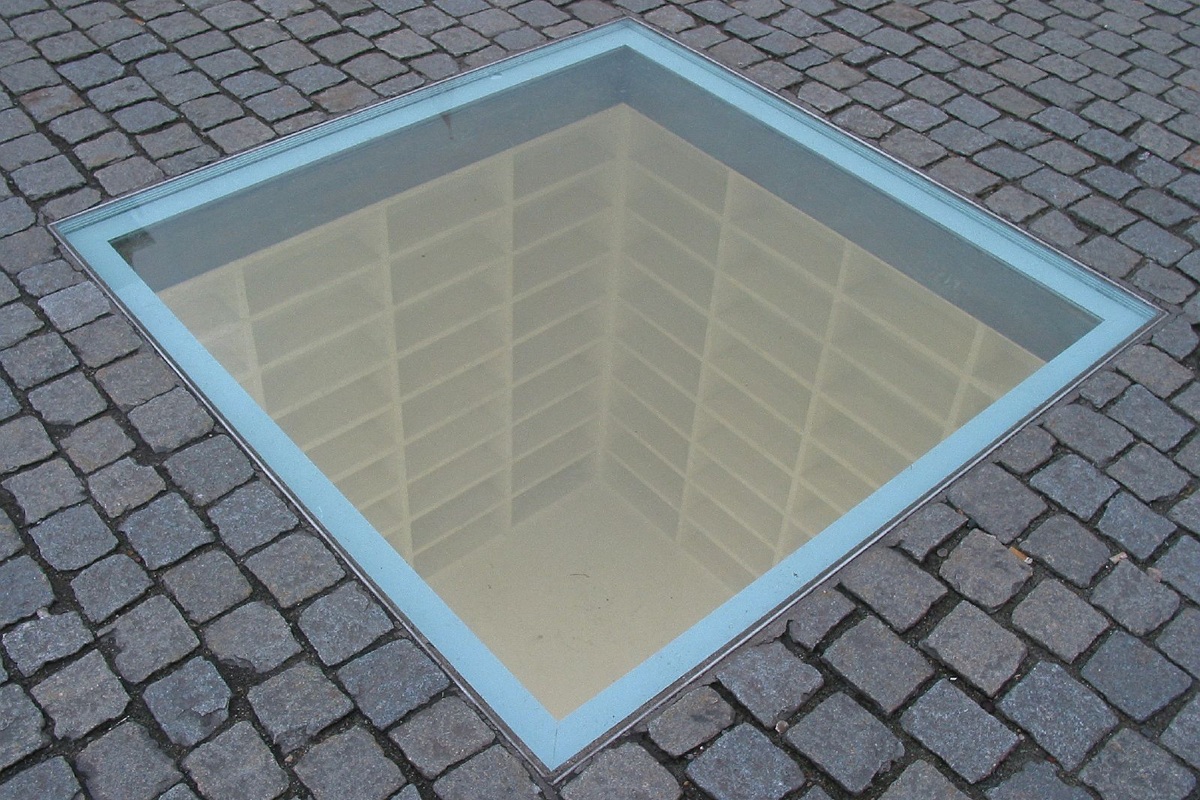 Mémorial de la Bibliothèque engloutie, Berlin Mitte