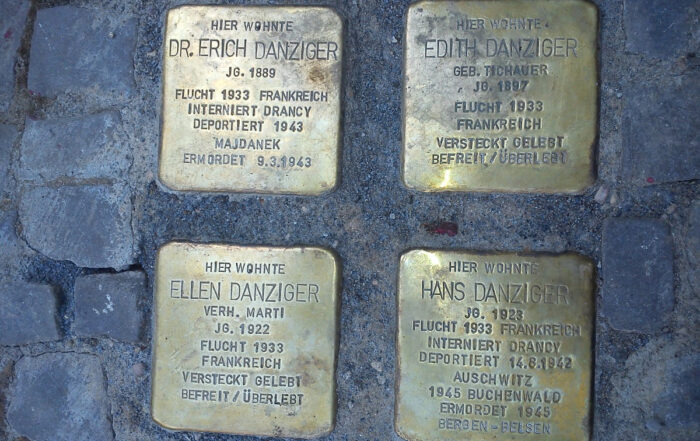 Pierres du Souvenir, Stolpersteine, Berlin