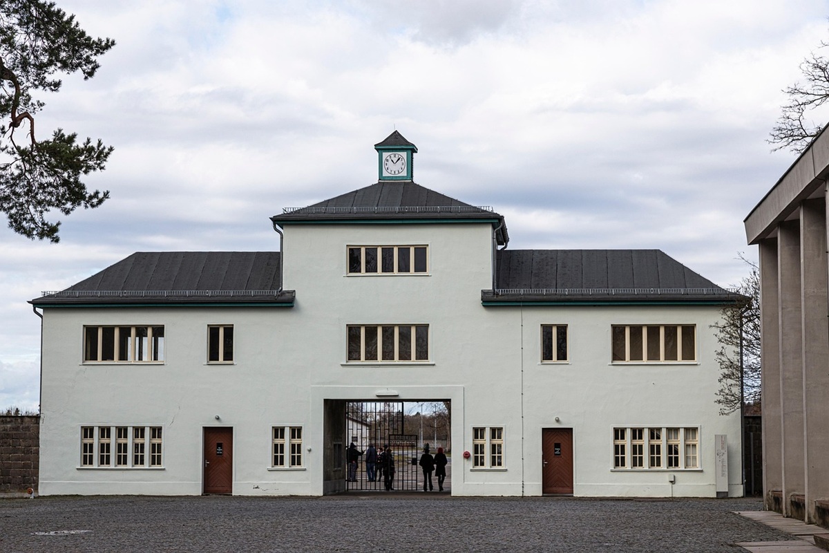 Porte A au Mémorial de Sachsenhausen, Oranienbourg